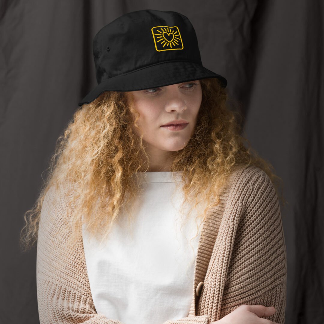Heart + Sun - Bucket Hat